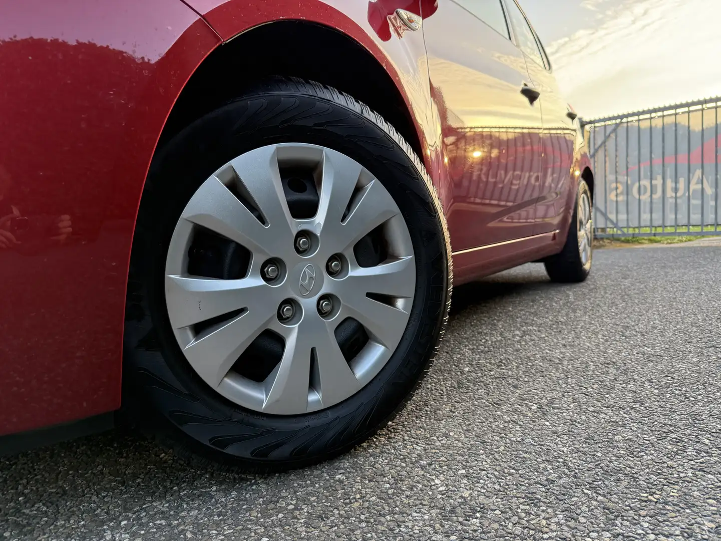 Hyundai iX20 1.4i i-Drive Roşu - 2