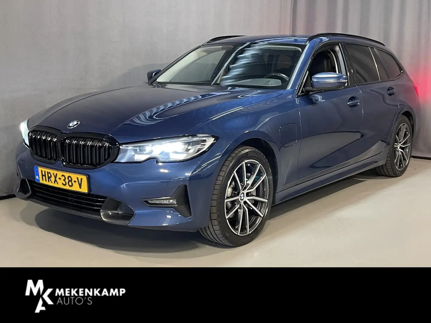 BMW 330 3-serie Touring 330e xDrive Sport Line 18"/Keyless Blu/Azzurro - 1