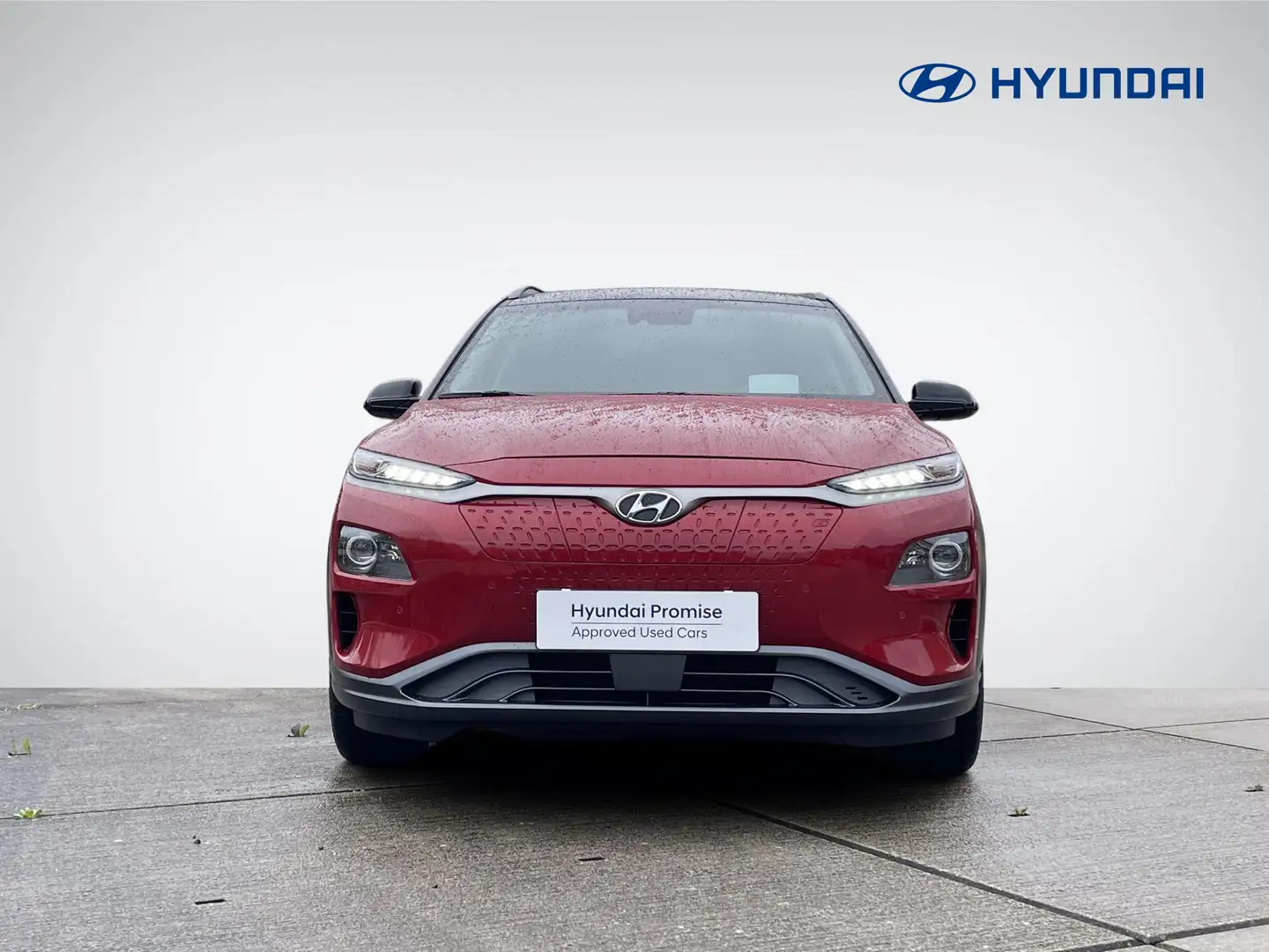 Hyundai KONA EV Premium 64 kWh | Leder | Head-Up Display | Stuu Rood - 2