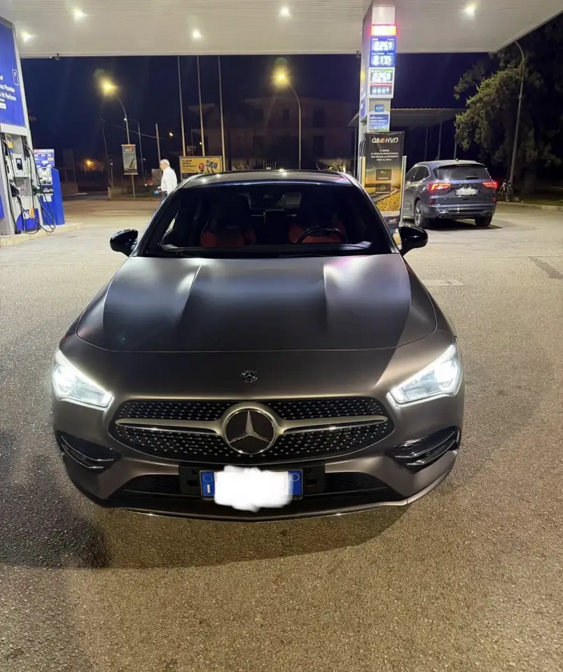 Mercedes-Benz CLA 180