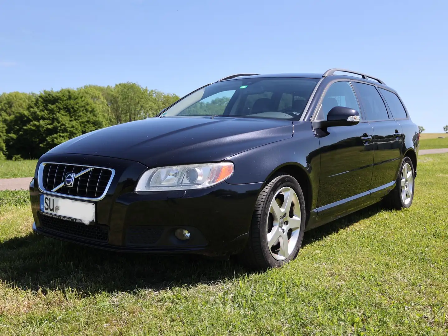 Volvo V70 V70 D5 Momentum Bi-Xenon - 8fach Alu - Volleder Noir - 2