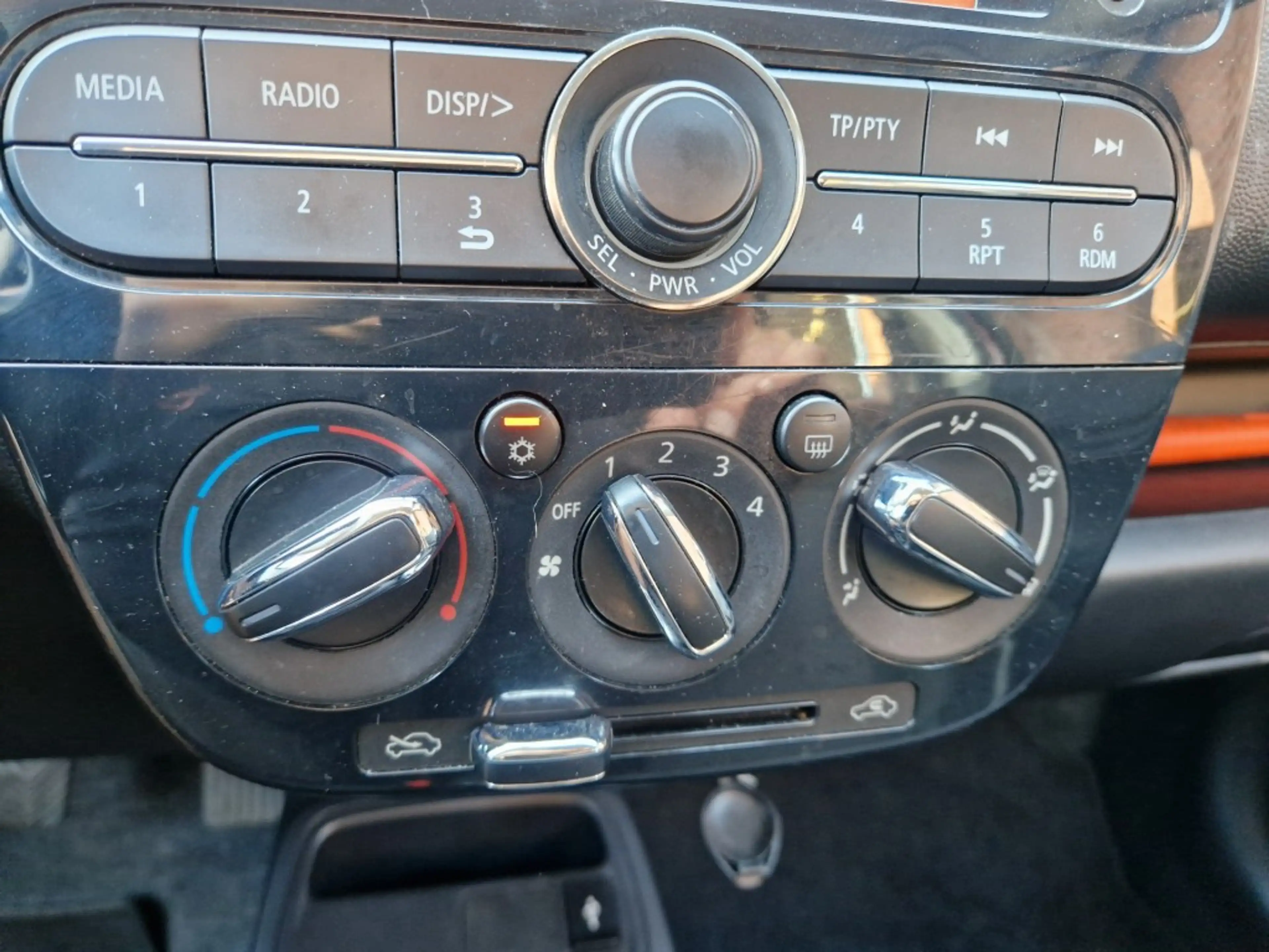 Mitsubishi Space Star 1.0 Cool+ 5-drs Airco NL-auto — photo 12