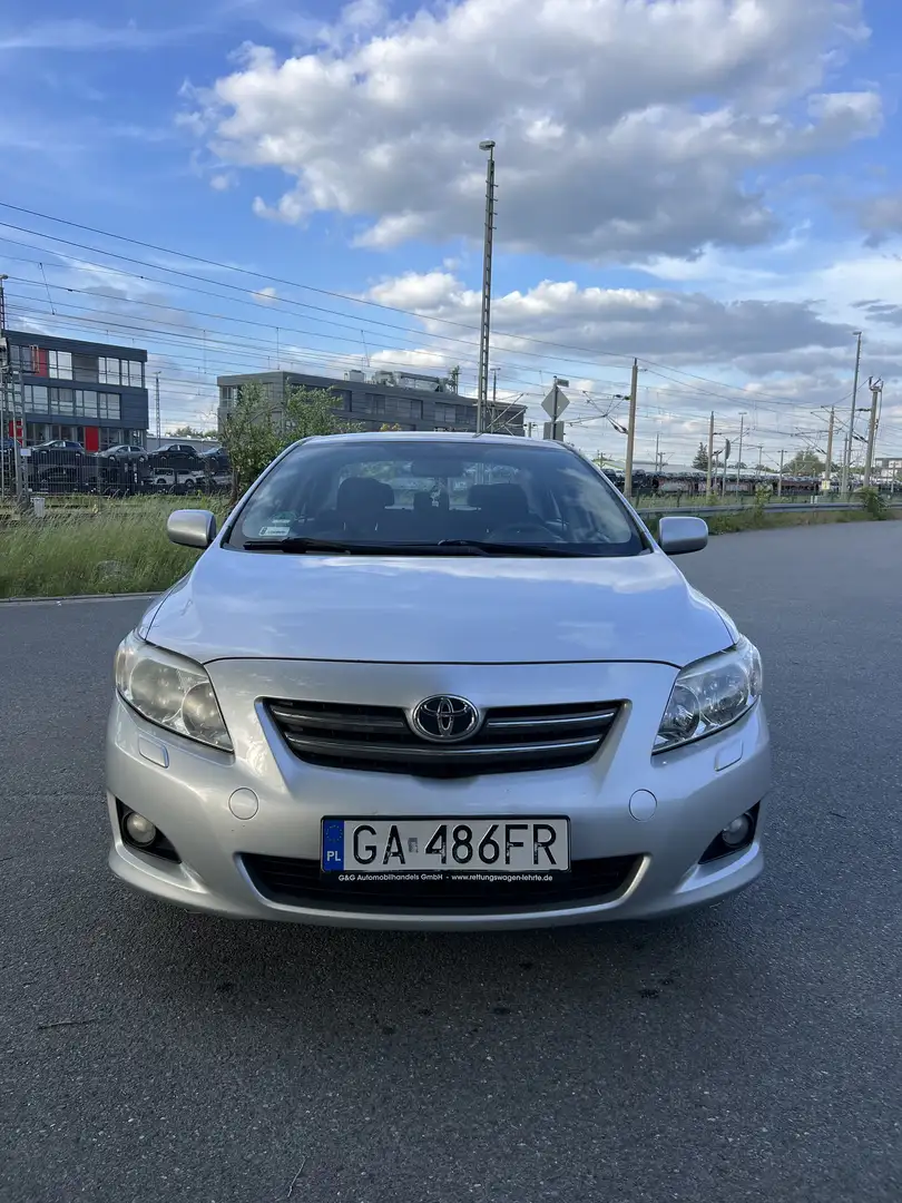 Toyota Corolla 2010 - 1