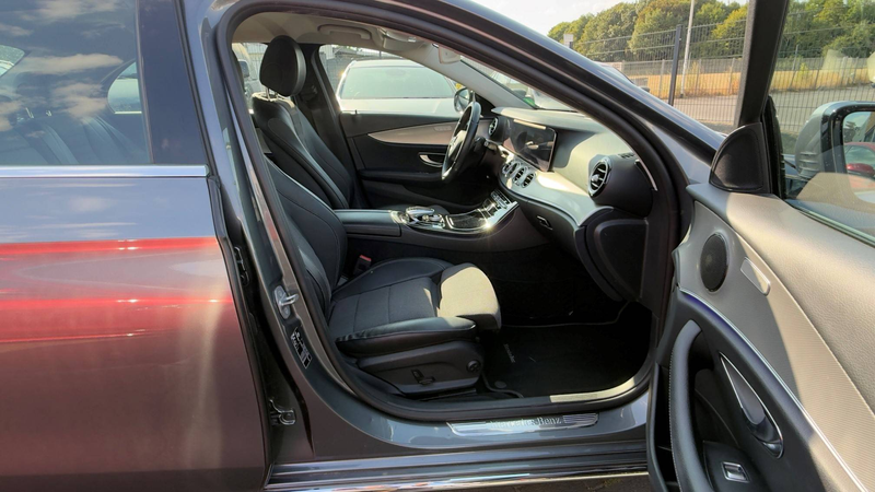 Mercedes-Benz E 200 E 200 (213.042) — photo 13
