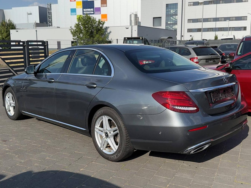 Mercedes-Benz E 200 E 200 (213.042) — photo 4