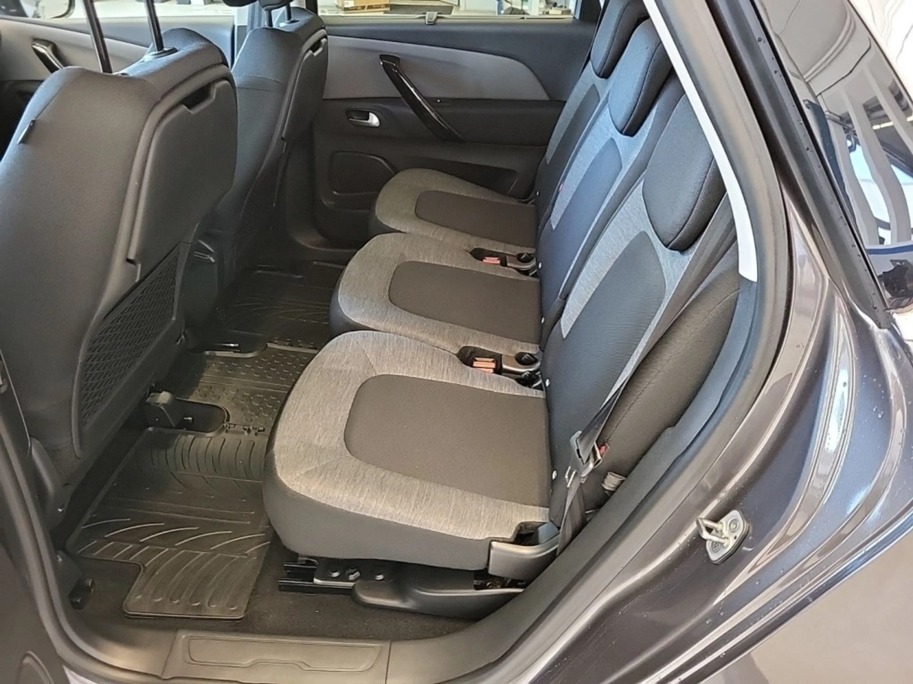 Citroen C4 SpaceTourer BlueHDi 130 S&S 6 Gang Feel — photo 5