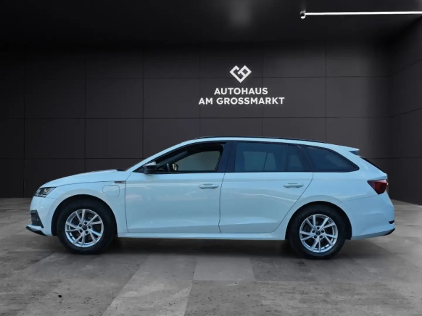Skoda Octavia Combi Sportline iV 1.4 TSI Navi, HUD, 8fach Blanco - 2