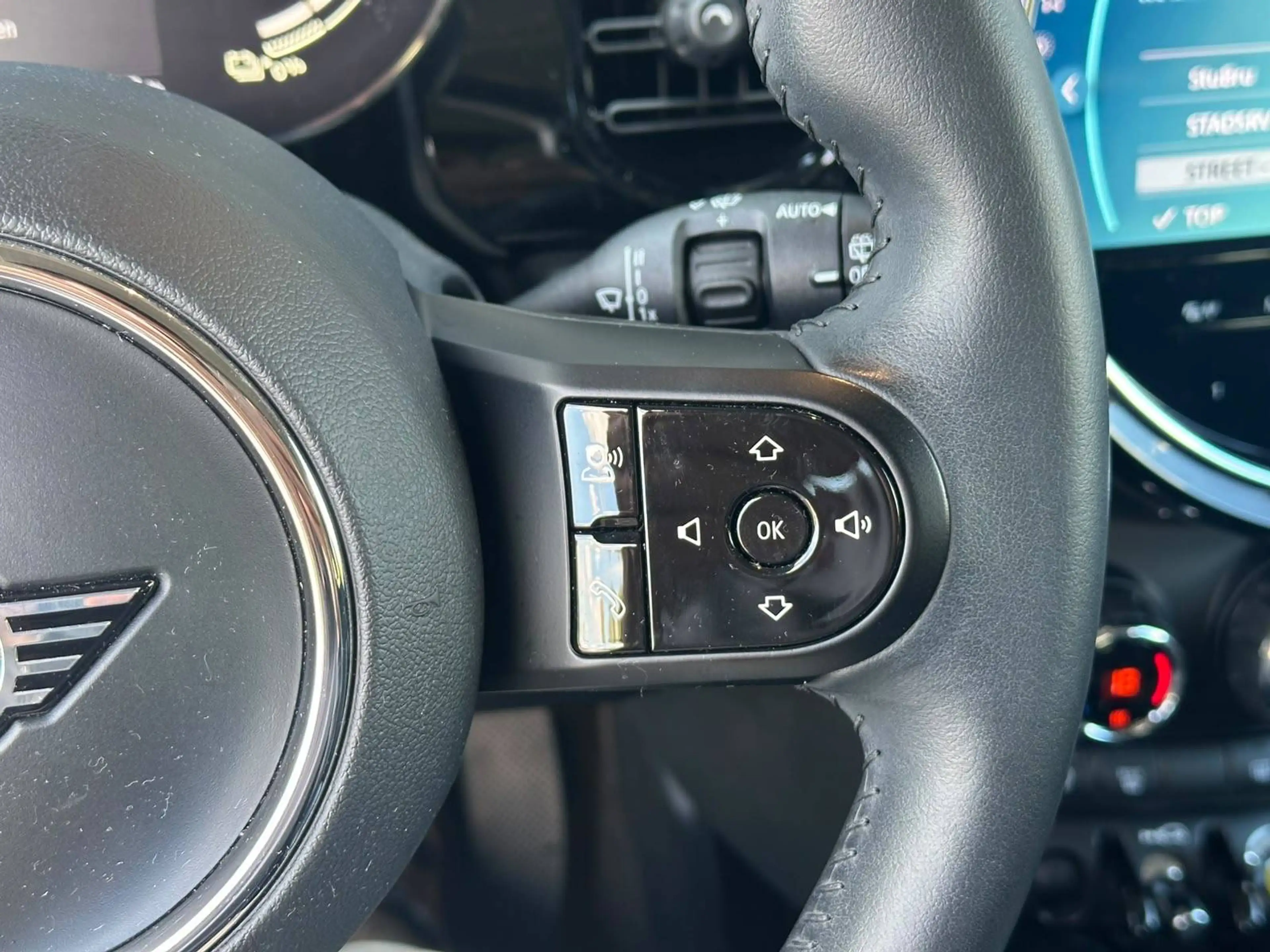 MINI Cooper SE e-Mini 28.9 kWh Cooper SE — photo 7
