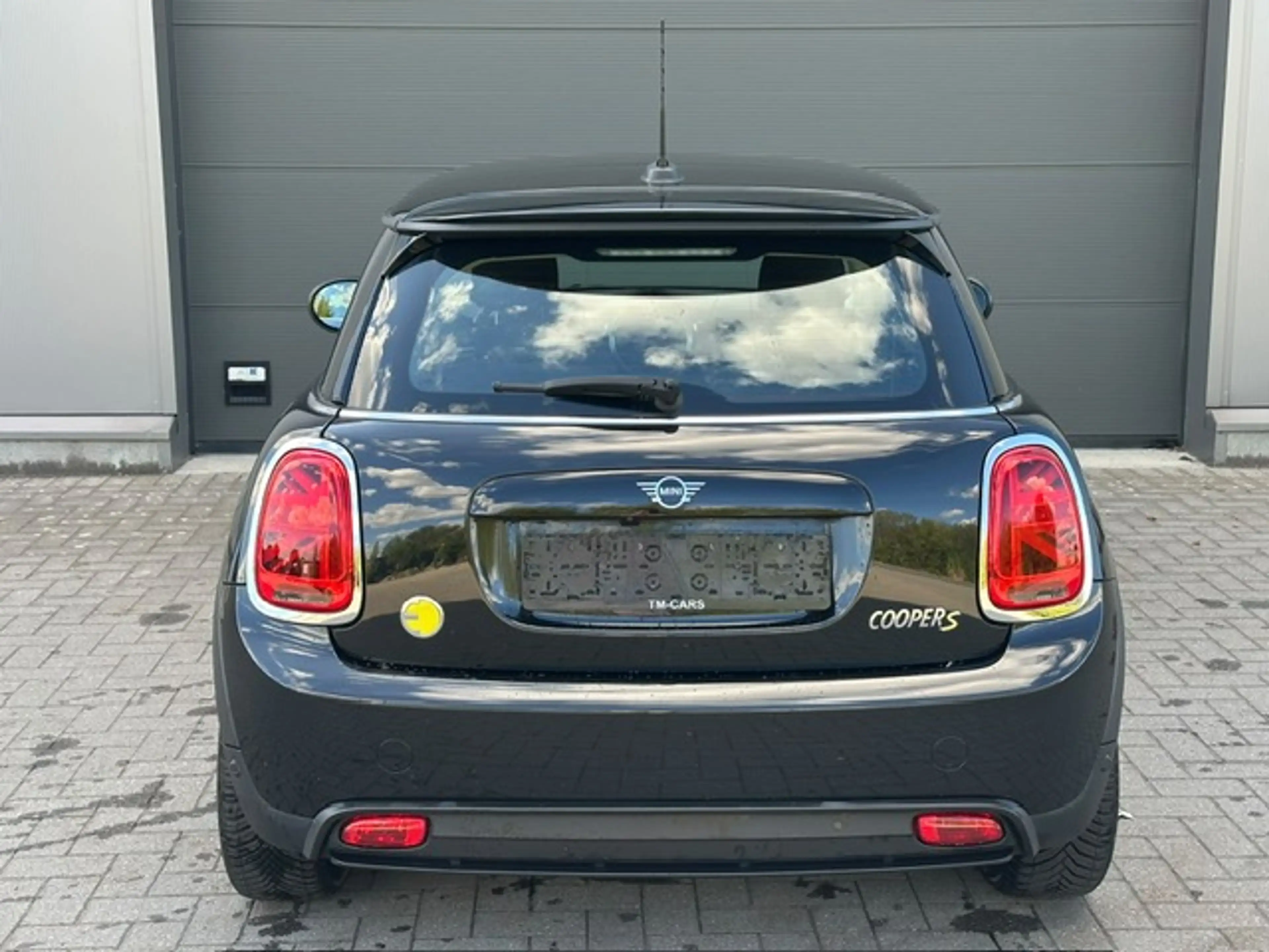MINI Cooper SE e-Mini 28.9 kWh Cooper SE — photo 3