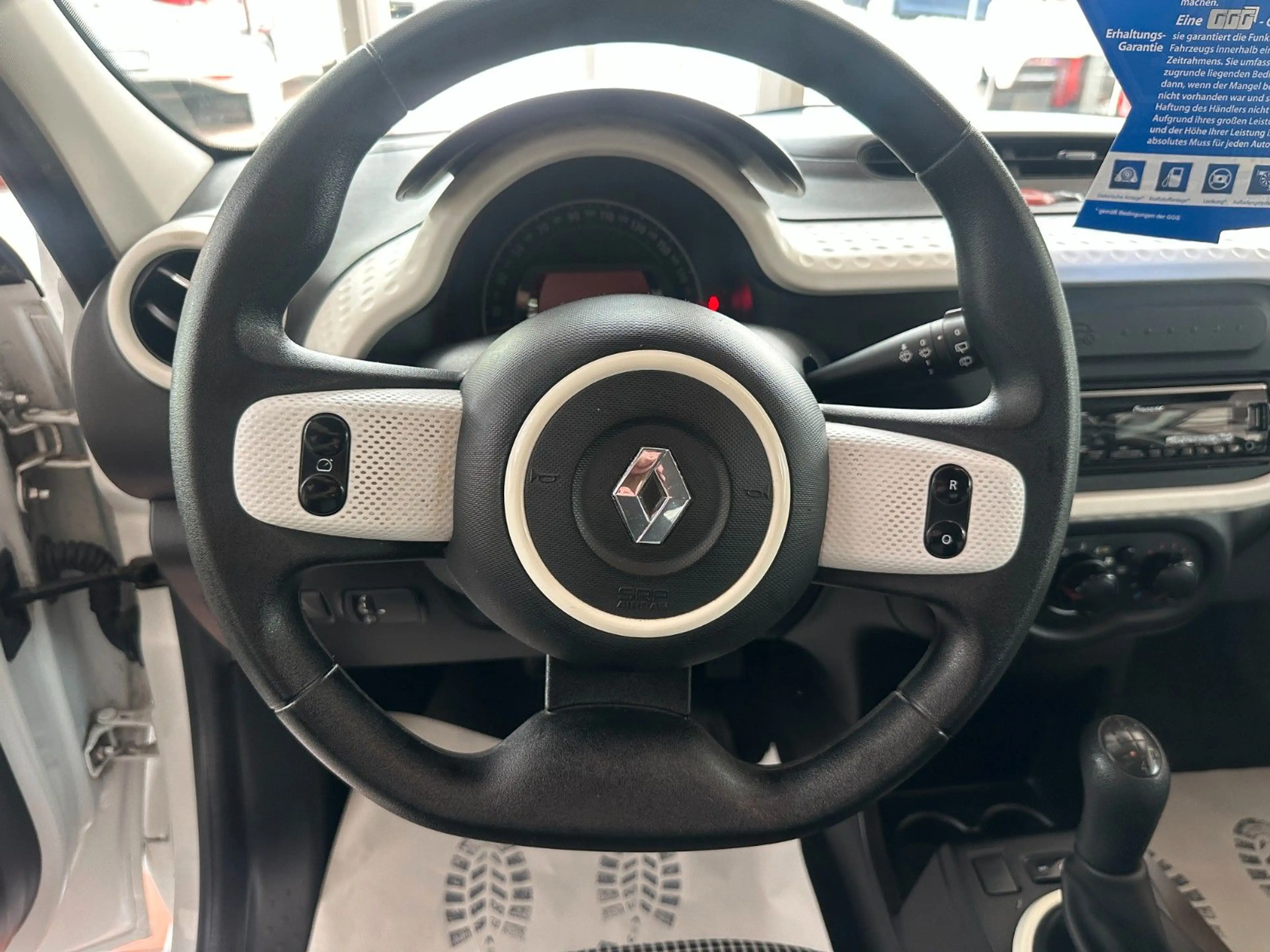 Renault Twingo Life * 1. Hand / Garantie * — photo 7