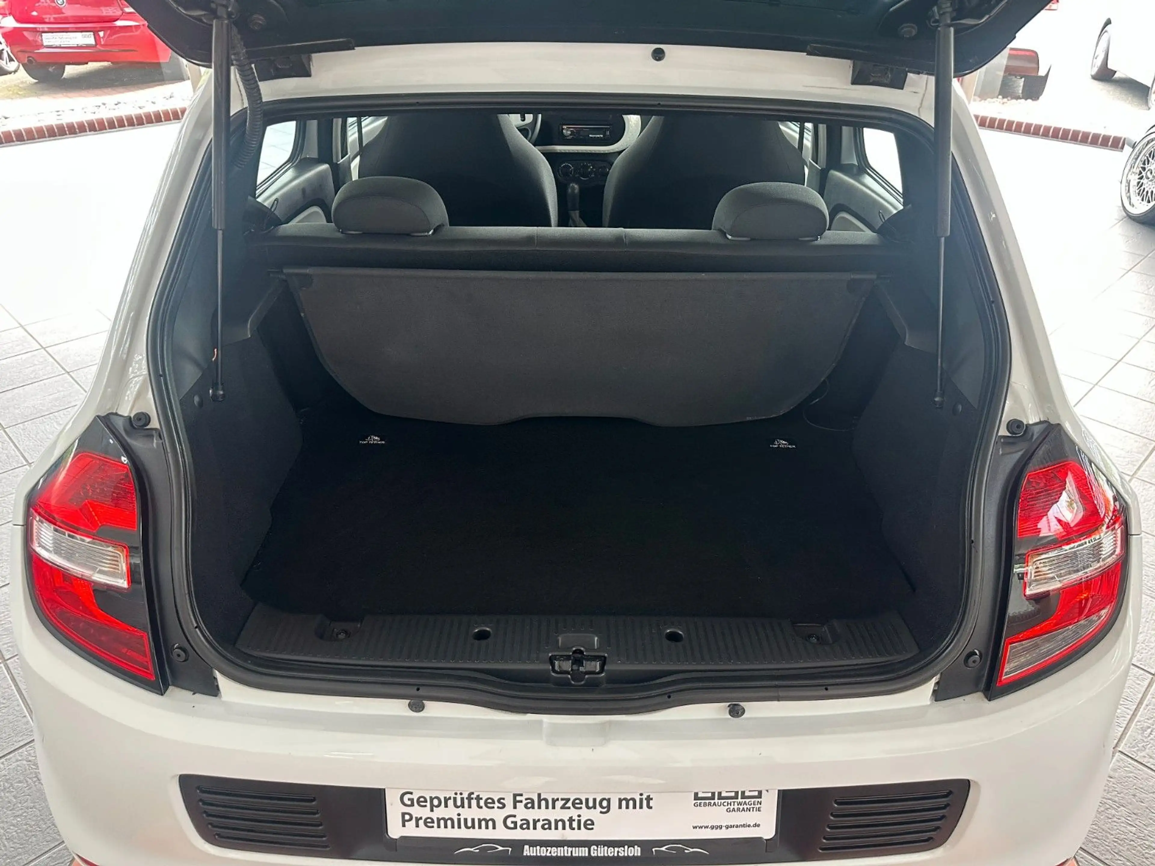 Renault Twingo Life * 1. Hand / Garantie * — photo 12