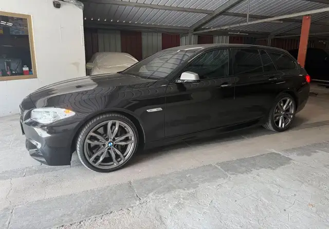 BMW M550 Touring F11 Msport M550D xDrive 3.0 381ch Suivi Garantie Individual Bang&Olufsen Softclose Volant Mperf Siéges confort