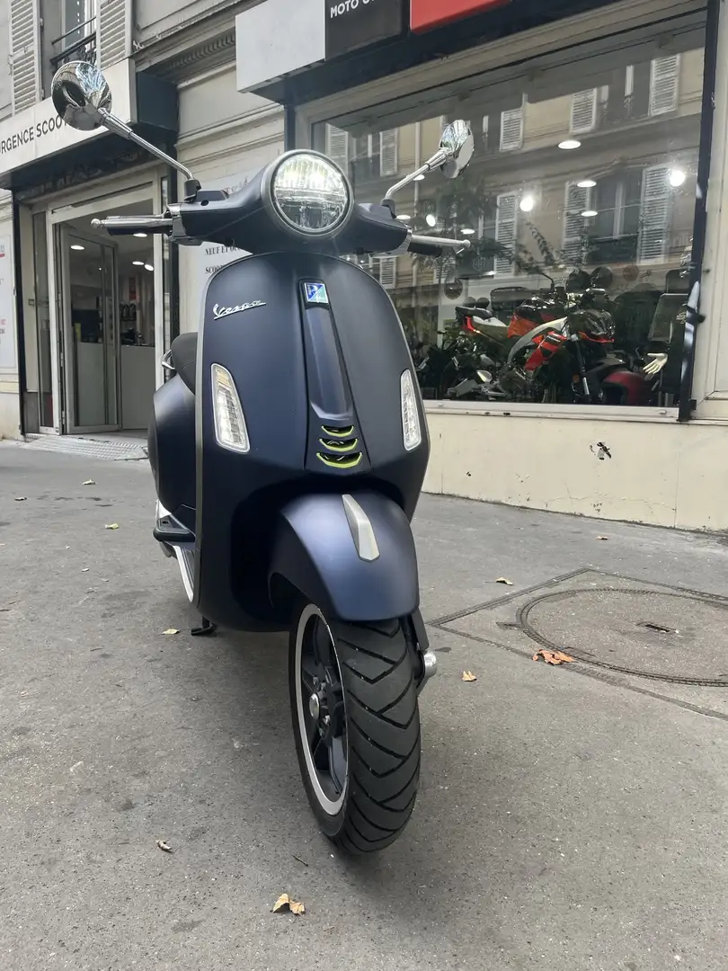 Vespa Primavera 125 Blauw - 2