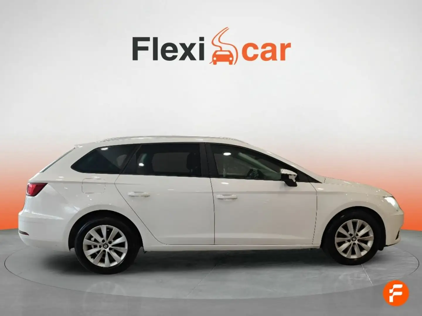 SEAT Leon ST 1.5 EcoTSI S&S Style 130 Amarillo - 2