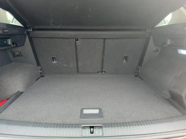 Volkswagen Tiguan view 15