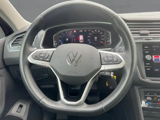 Volkswagen Tiguan view 11