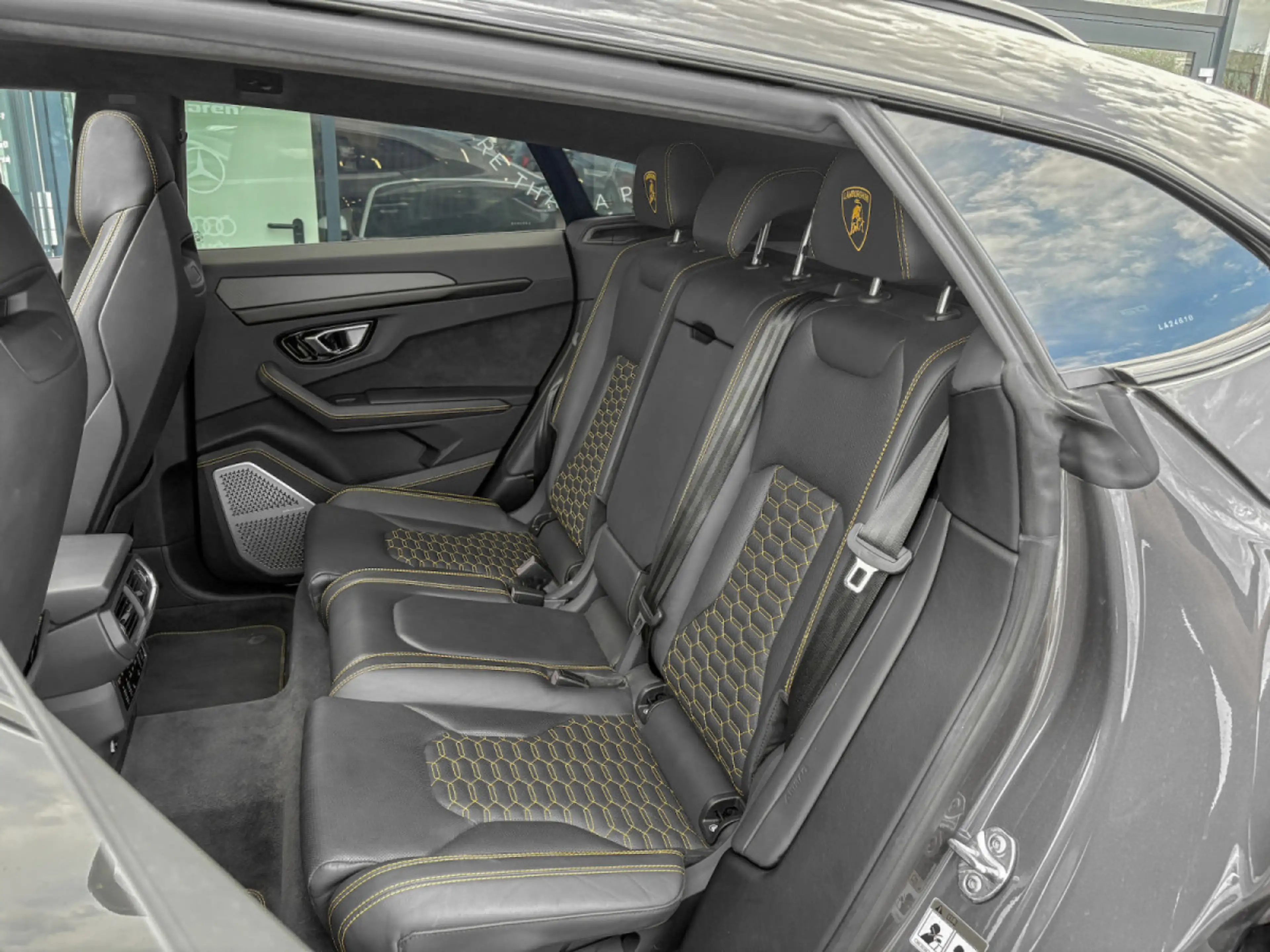 Lamborghini Urus URUS S | Bang & Olufsen 3D | Carbone | 23" — photo 8
