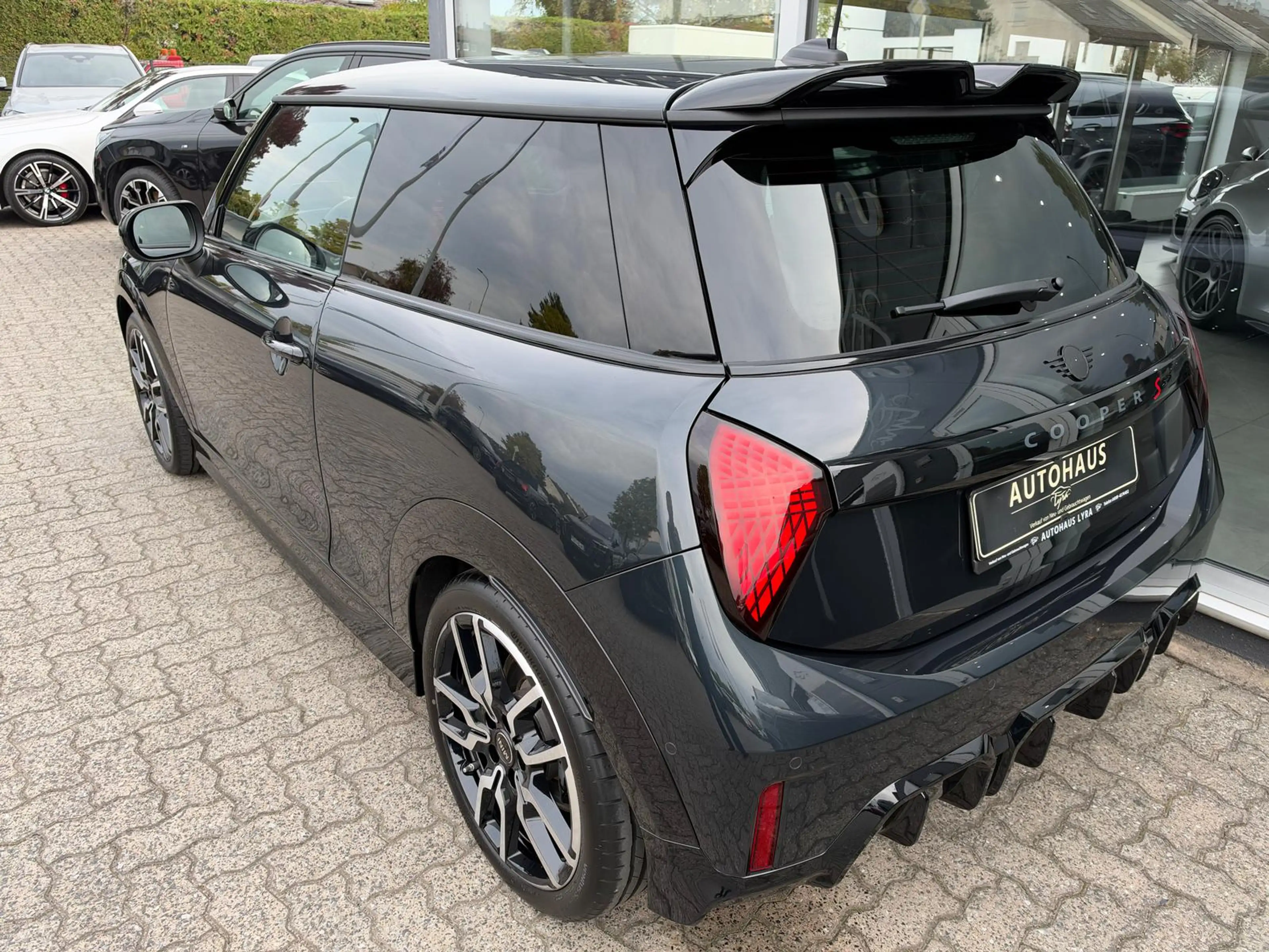MINI Cooper S JCW*LED*NAVI*PANO*H&K*HUD*360°KAMERA* — photo 5