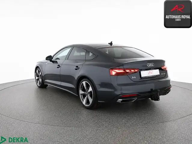 Audi A5 view 3