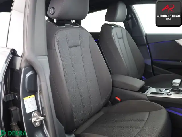 Audi A5 view 11