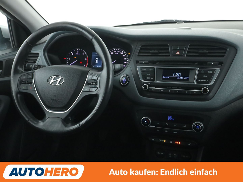 Hyundai i20 1.1 CRDi Style*PDC*SHZ*LHZ*TEMPO*KLIMA*GARANTIE* — photo 13