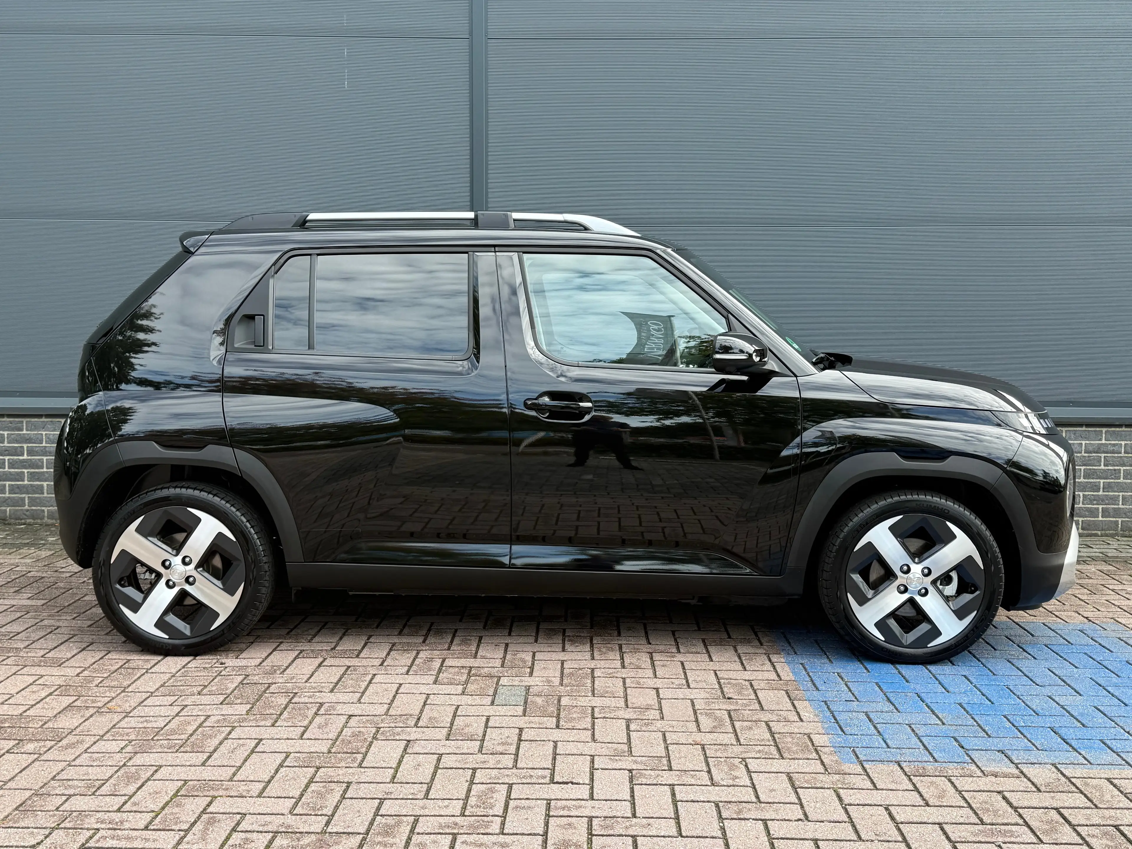 Hyundai Inster Evolve Plus 49 kWh Adaptieve cruise control / 17” — photo 8