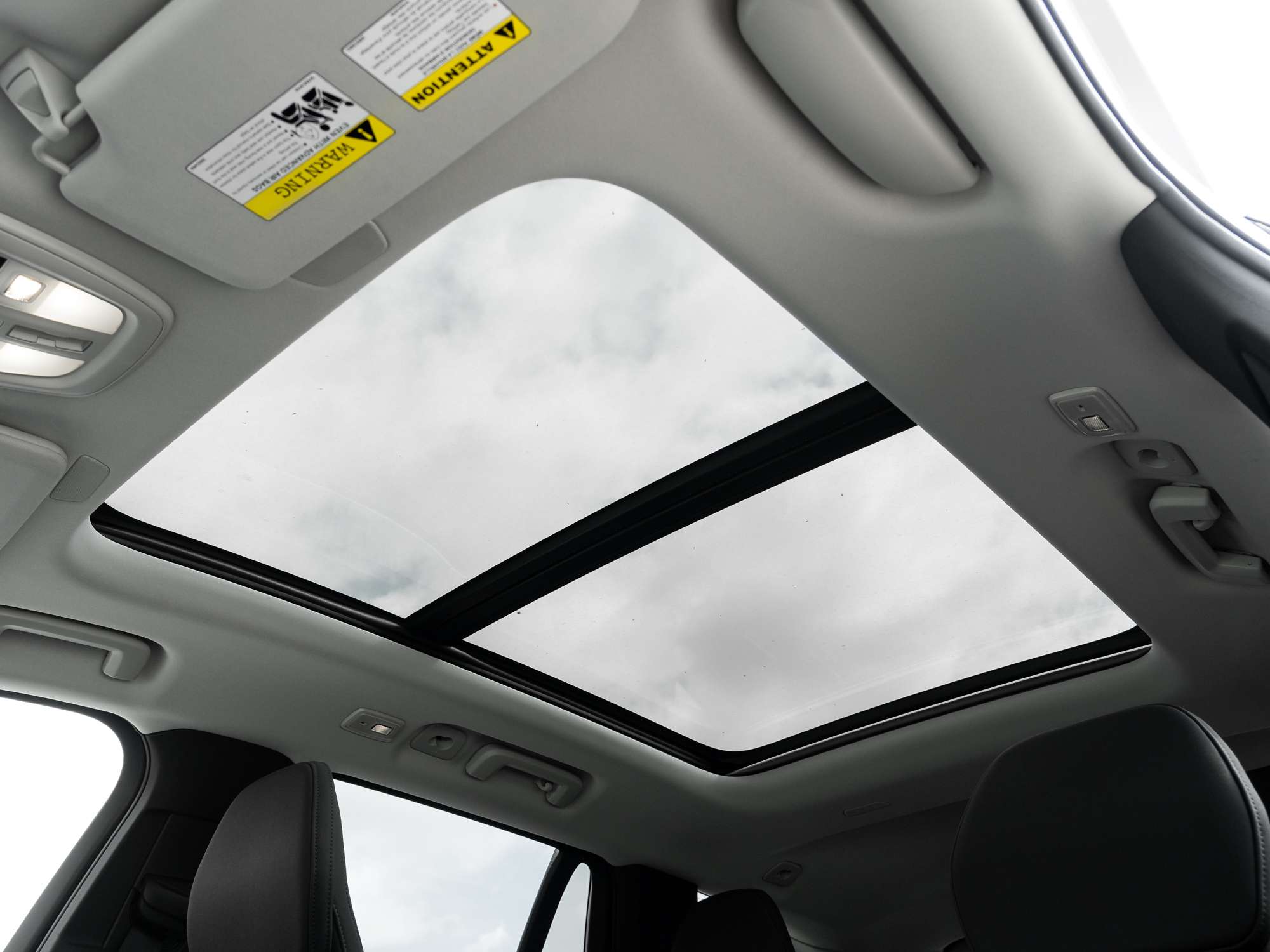2026 Volvo XC90 B6 AWD PLUS 7-Seater |REAR CAMERA WASHER |2.99%* thumb 8