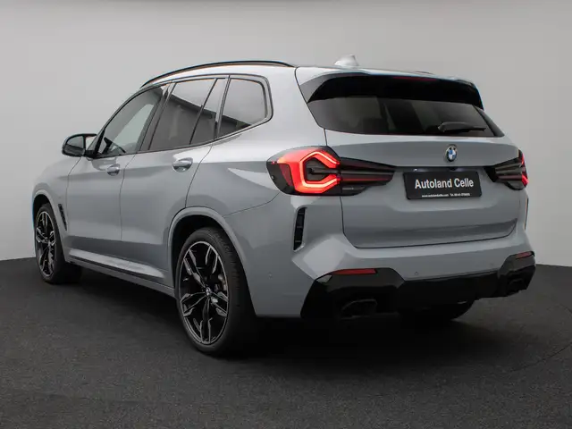 BMW X3 M view 9
