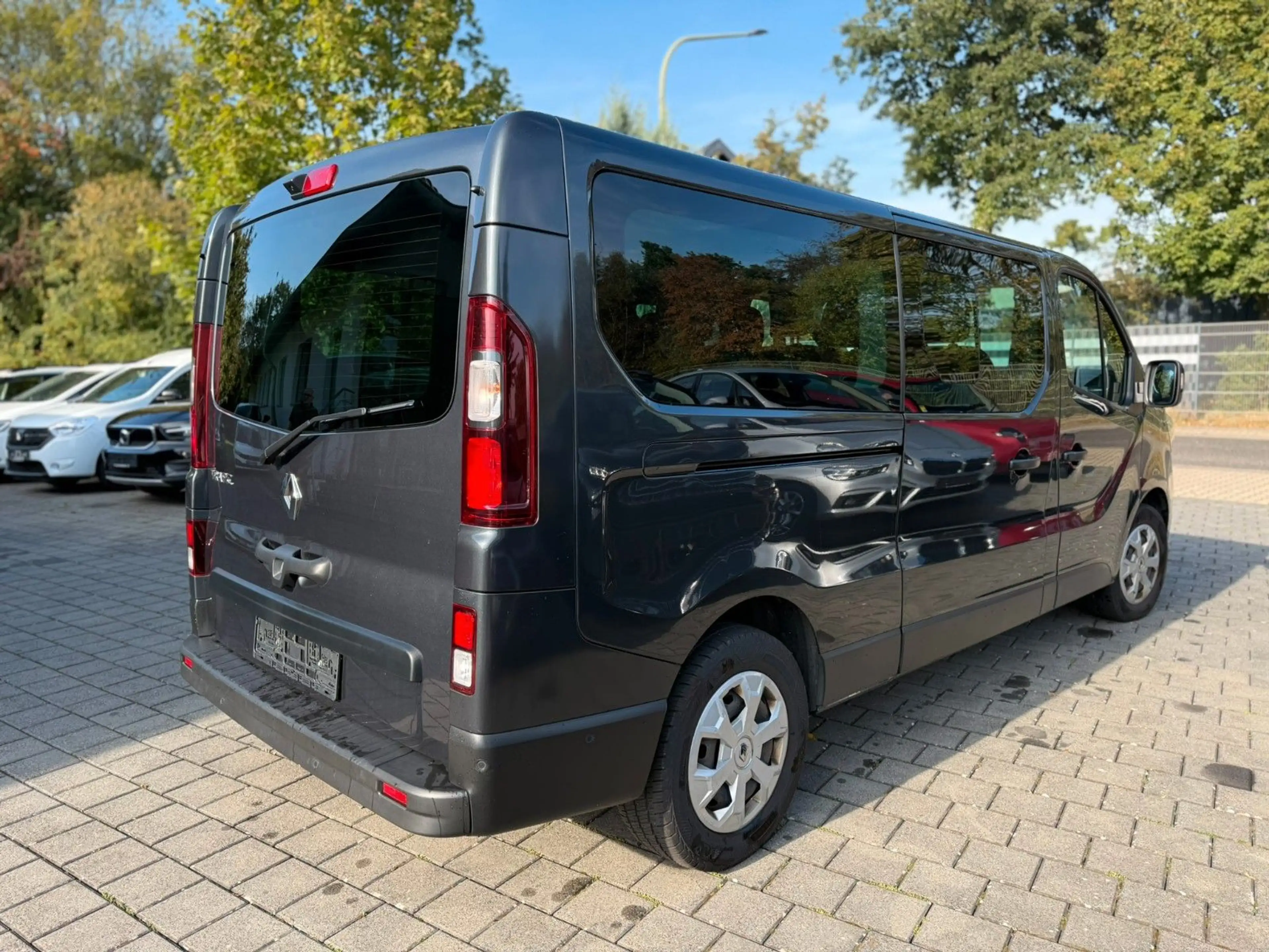 Renault Trafic GRAND Combi L2H1 3,0t Life STDHZ KAMERA K — photo 3