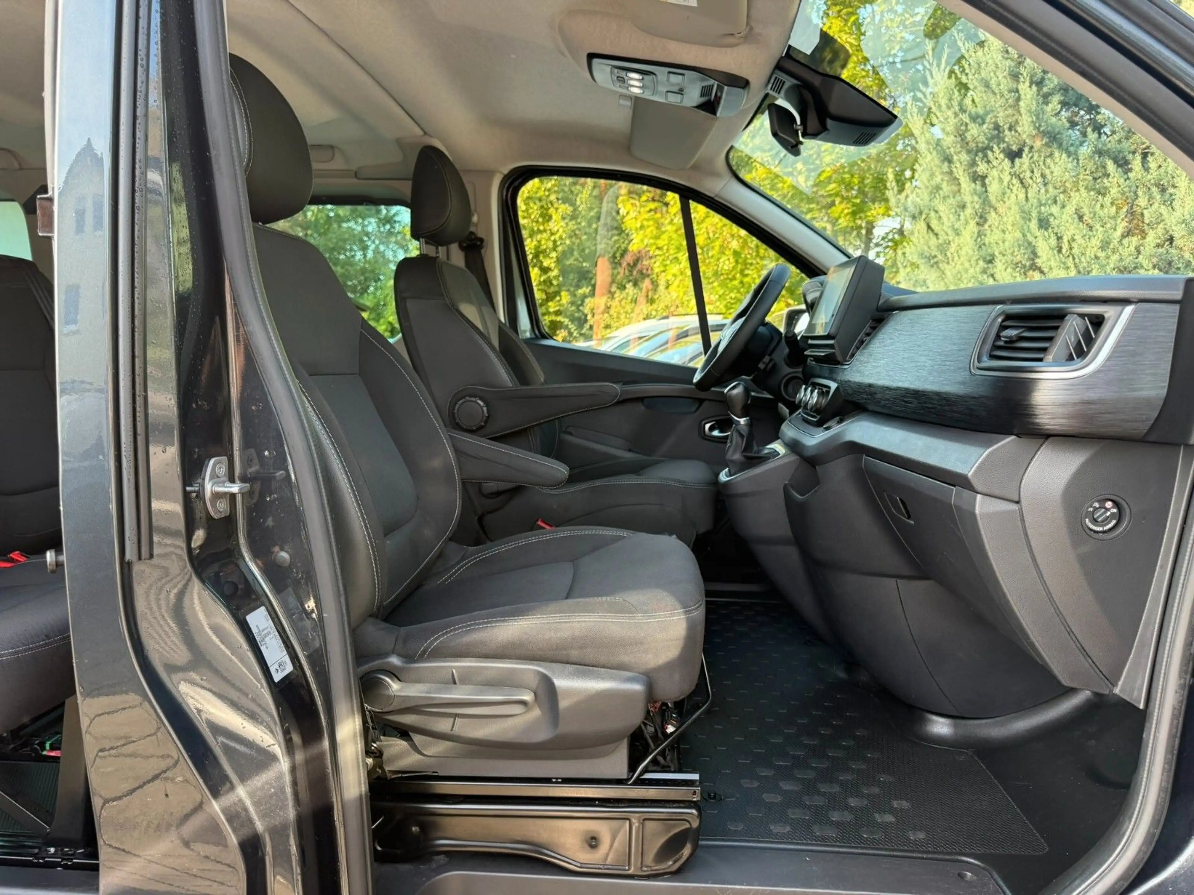 Renault Trafic GRAND Combi L2H1 3,0t Life STDHZ KAMERA K — photo 7