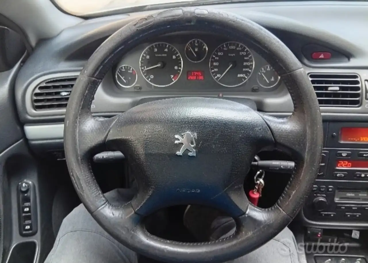 Peugeot 406 Coupe 2.0 16v Plus 137cv, foto 4