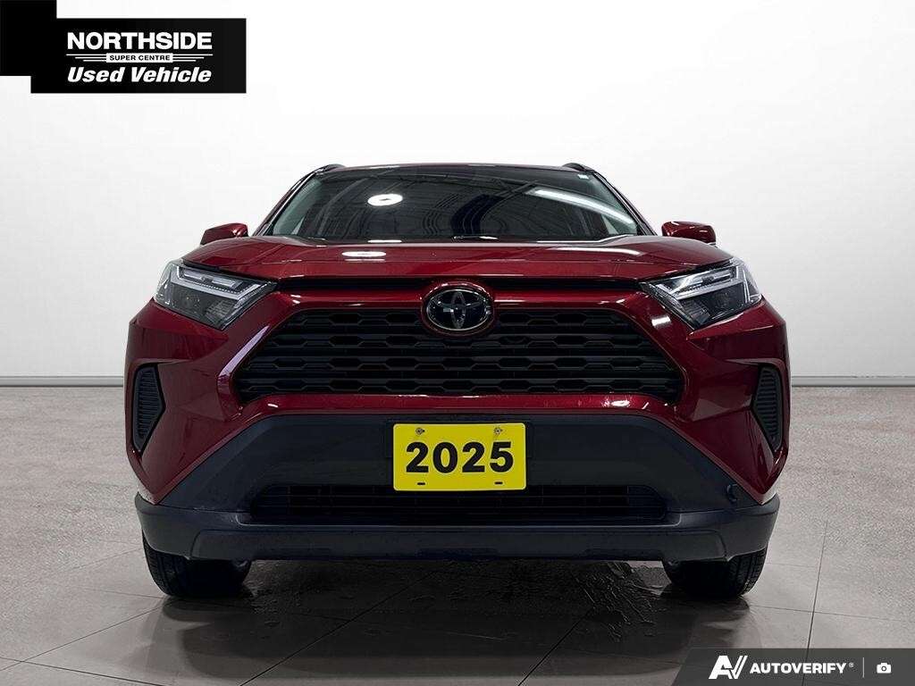 2025 Toyota RAV4 Hybrid XLE AWD — снимка 1