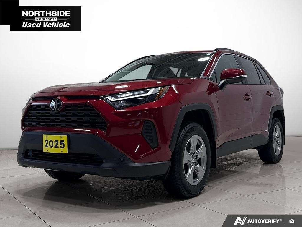 2025 Toyota RAV4 Hybrid XLE AWD