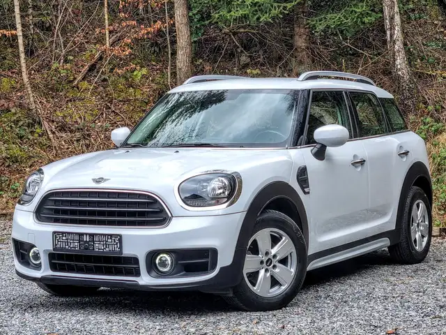 MINI One Countryman 1.5 OPF (EU6d-TEMP) * TMC = 84 €