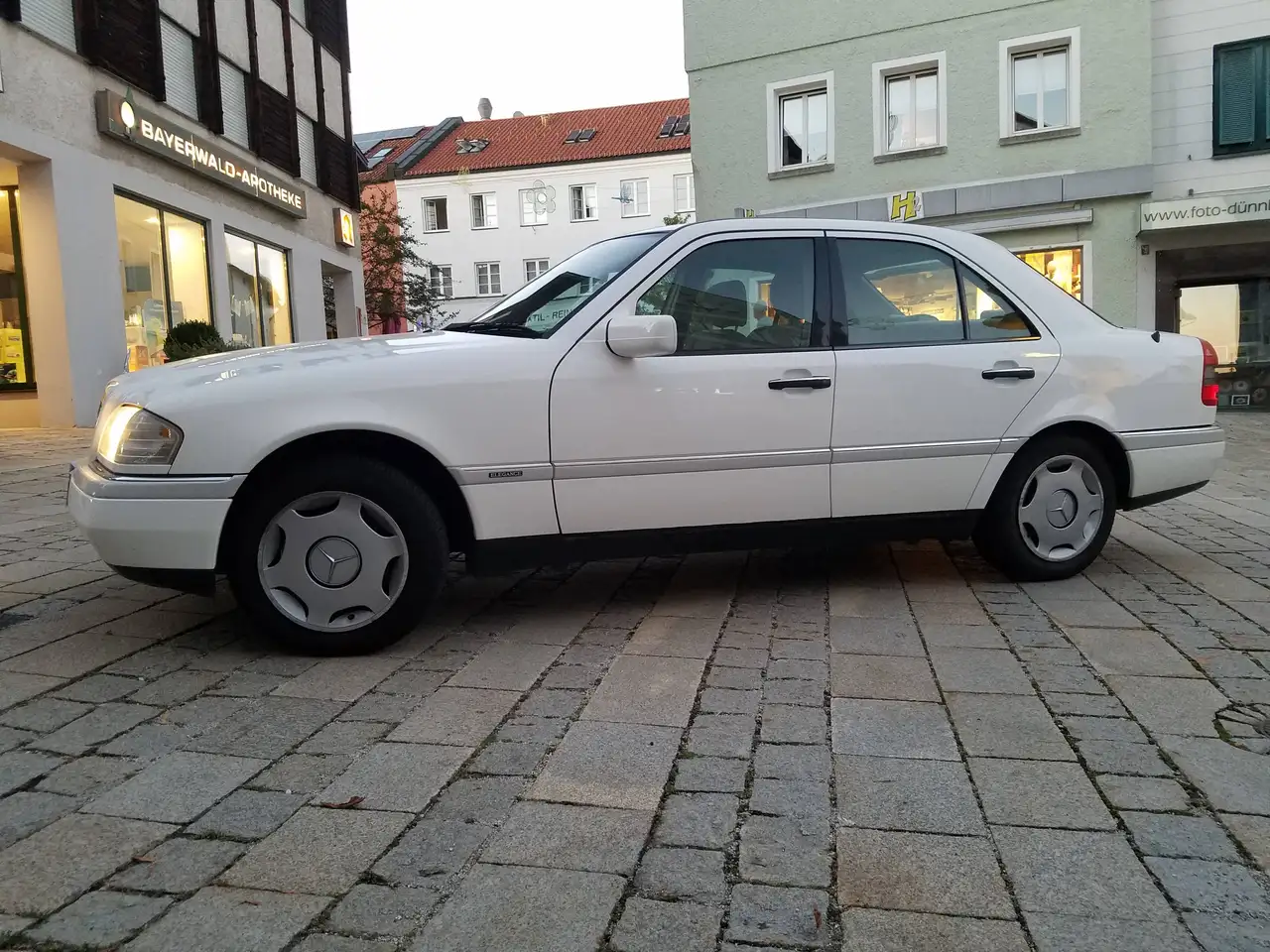 Mercedes-Benz C 180 Elegance, foto 3