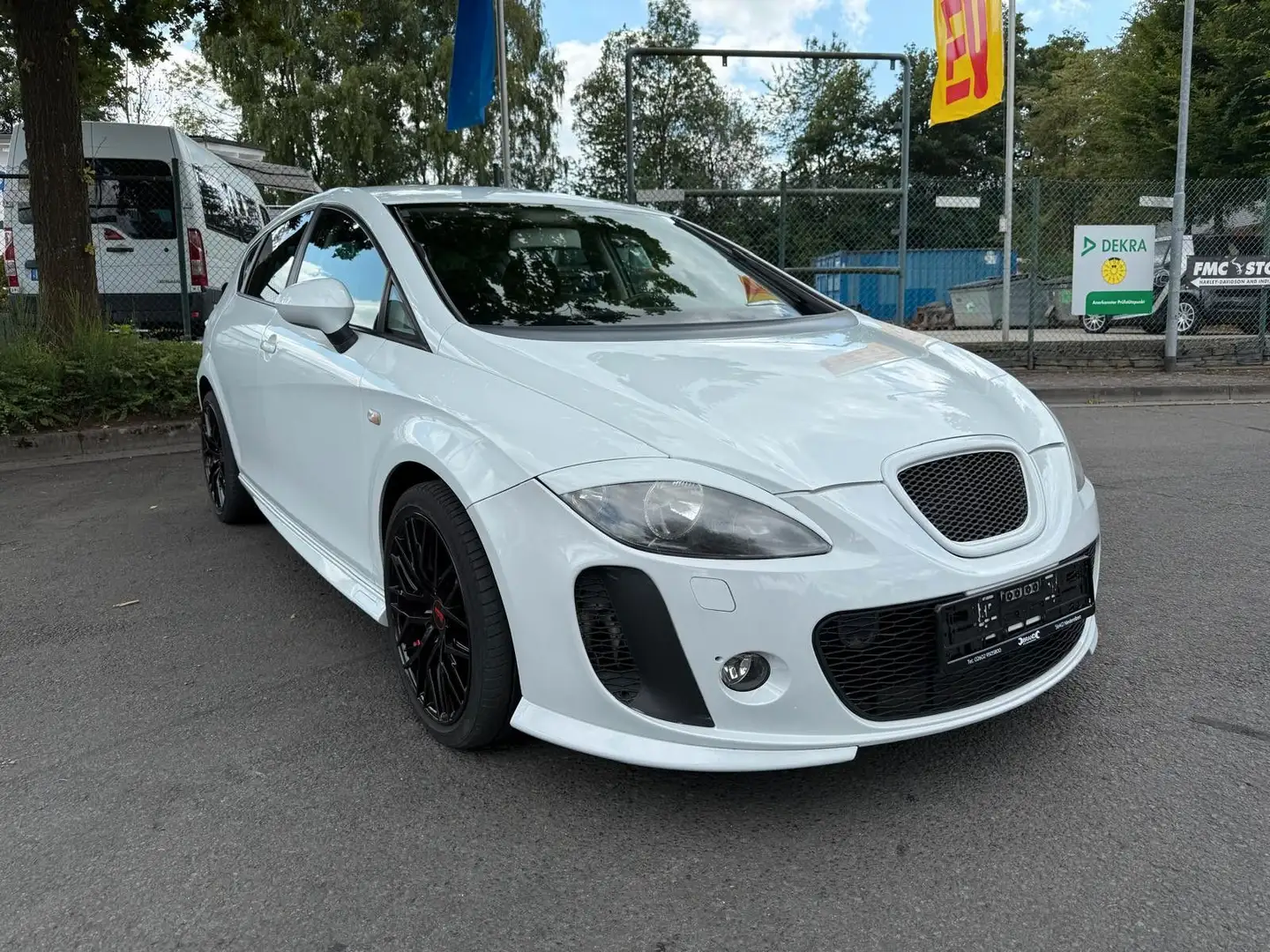 SEAT Leon *Copa*SPORTPAKET*8Fach*TÜV-SERVICE*NEU* Blanc - 1