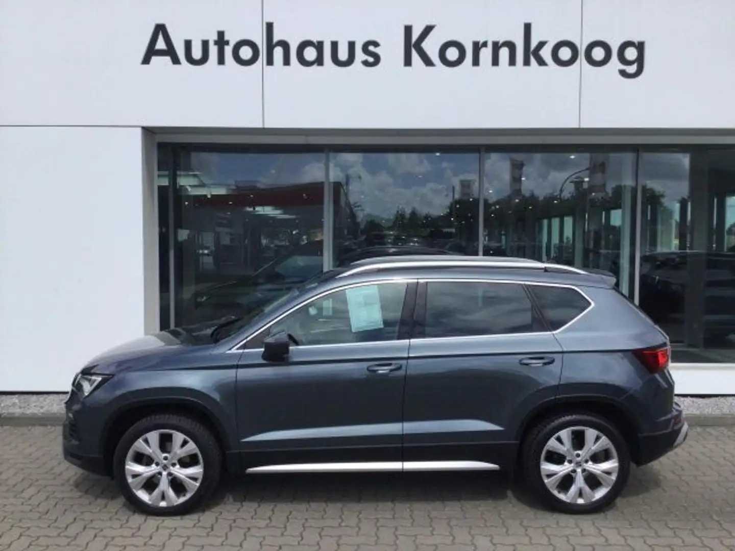 SEAT Ateca 1.5 TSI DSG Xperience Beats Navi KAM LED App Gris - 1