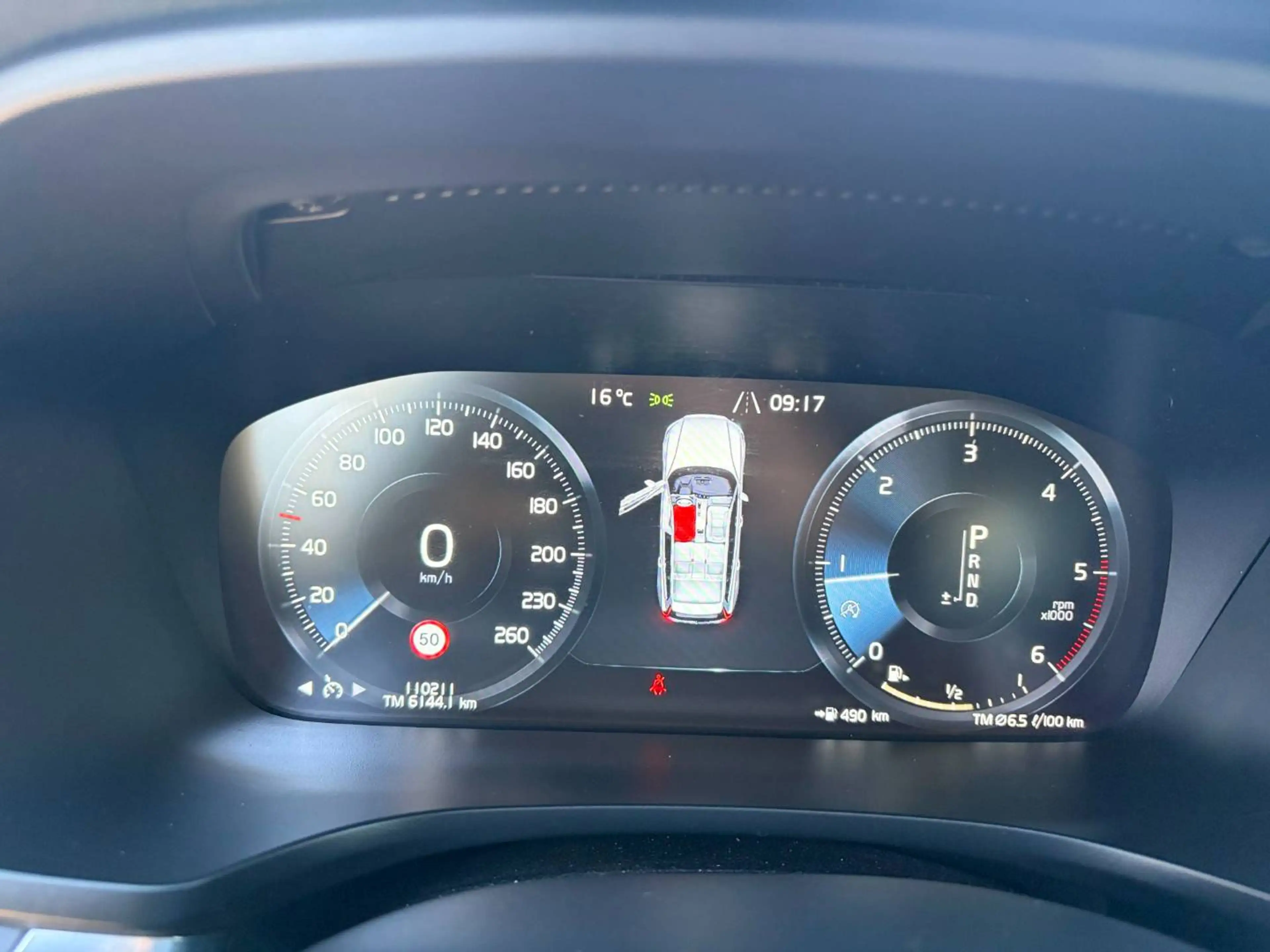 Volvo V60 V60 2.0 Momentum — photo 9