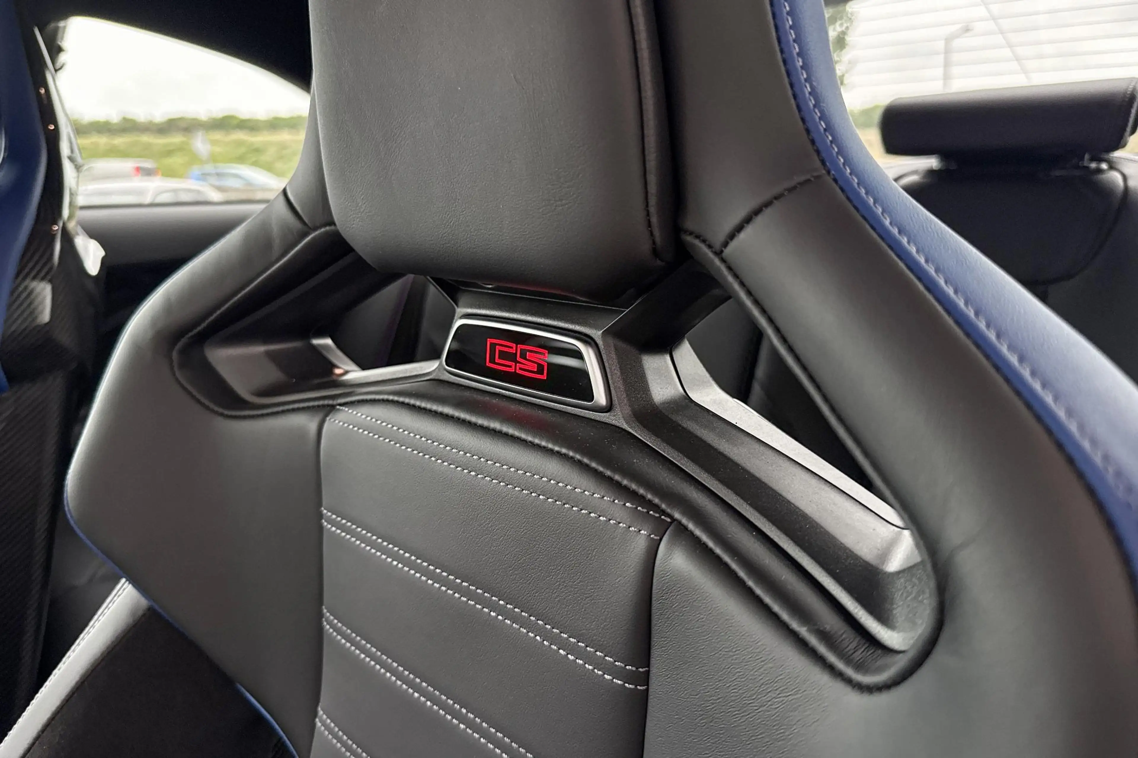 BMW M2 Coupé CS | M Carbon-keramische remmen rot — photo 12