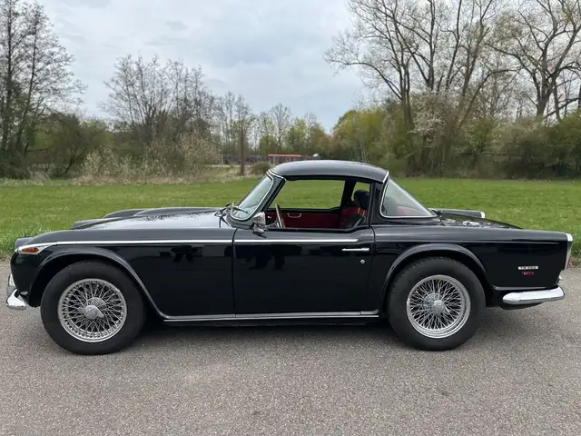 Triumph TR250  2.5