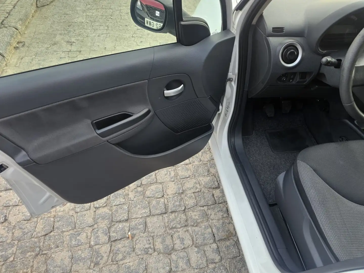 Citroen C3 1.4i Cool Blanco - 2