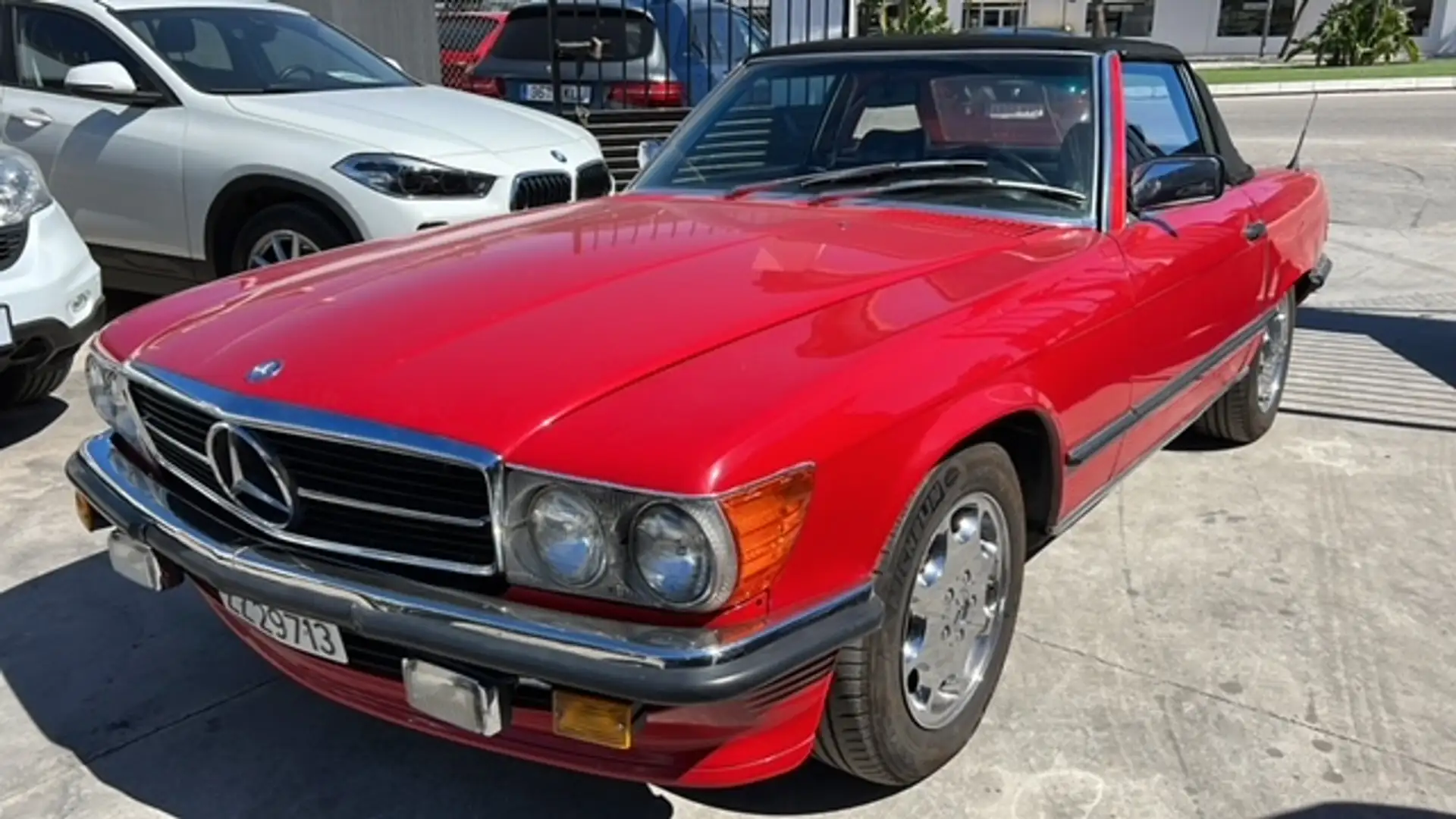 Mercedes-Benz MERCEDES-BENZ Clase SL Descapotable  Automático d Rouge - 1