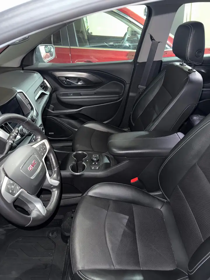 GMC Terrain снимка GMC Terrain