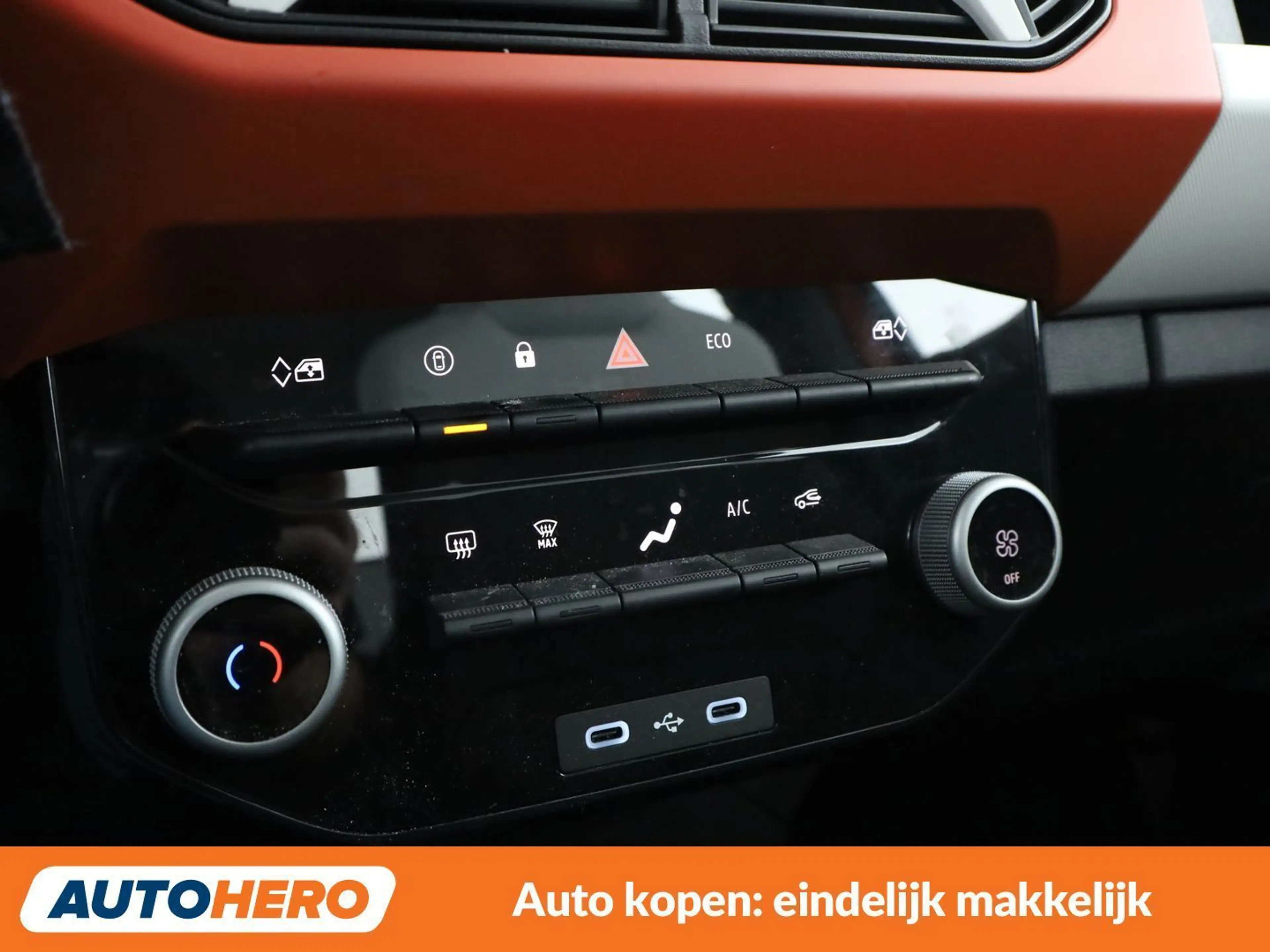 Dacia Spring electric drive 48 kW Expression — photo 3