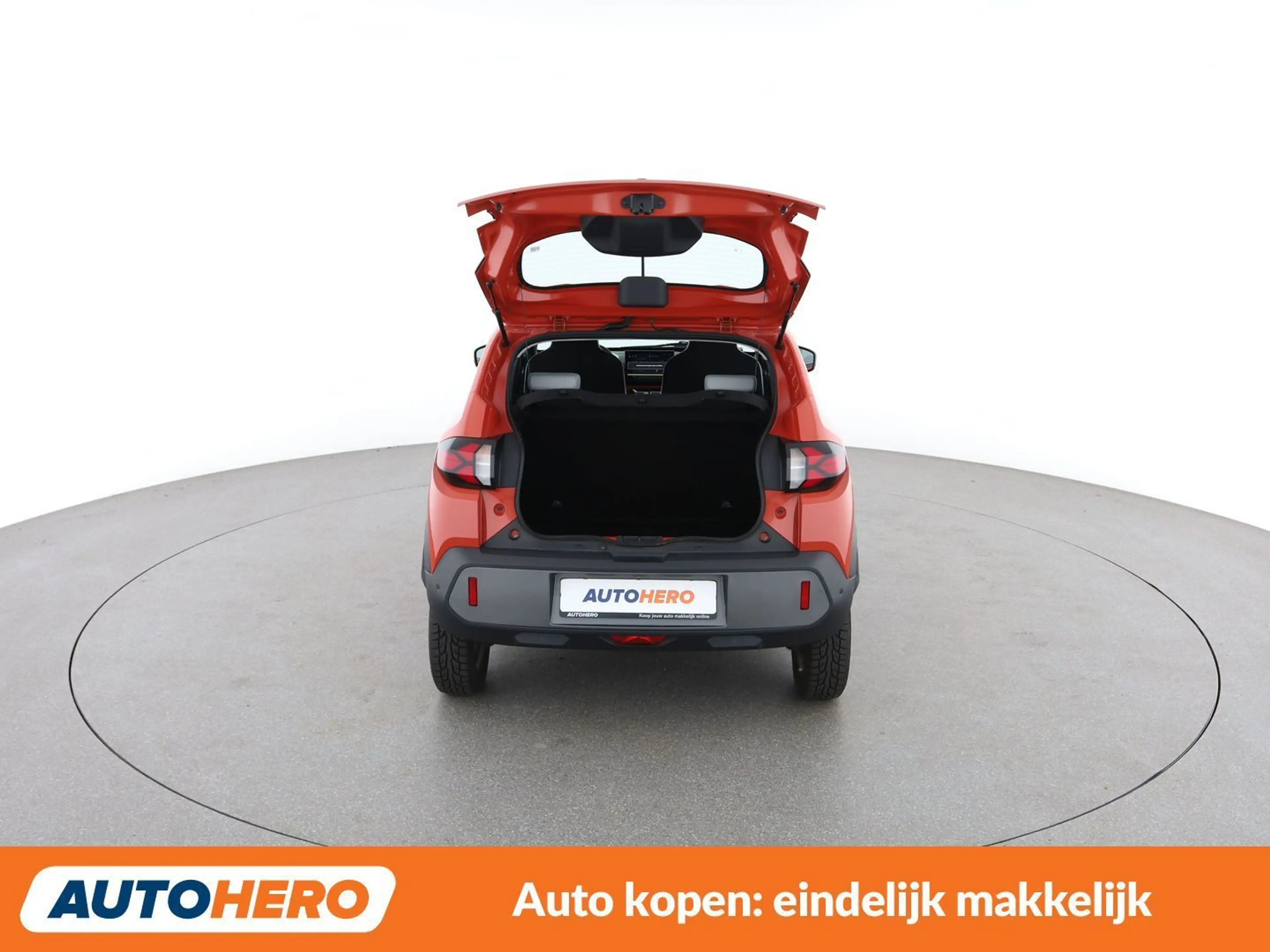 Dacia Spring electric drive 48 kW Expression — photo 25
