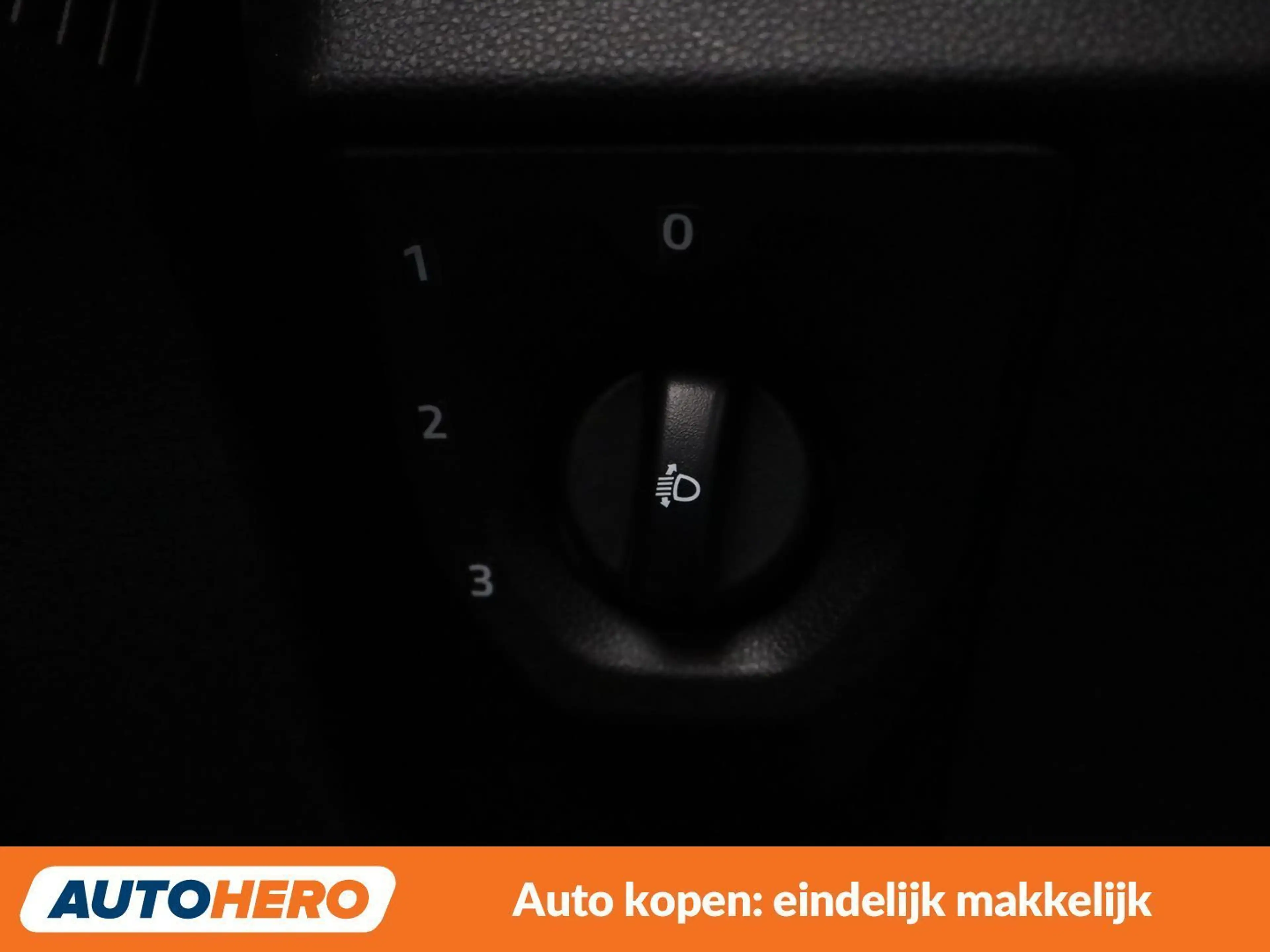 Dacia Spring electric drive 48 kW Expression — photo 4