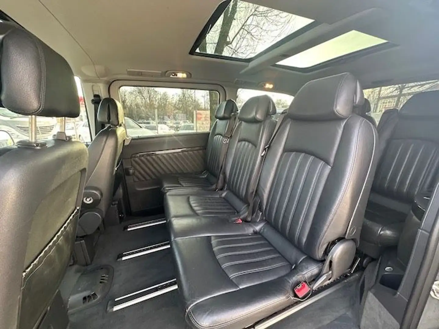 Mercedes-Benz Viano 3.0 CDI Ambiente Edition lang/ PANORAMA Grau - 2