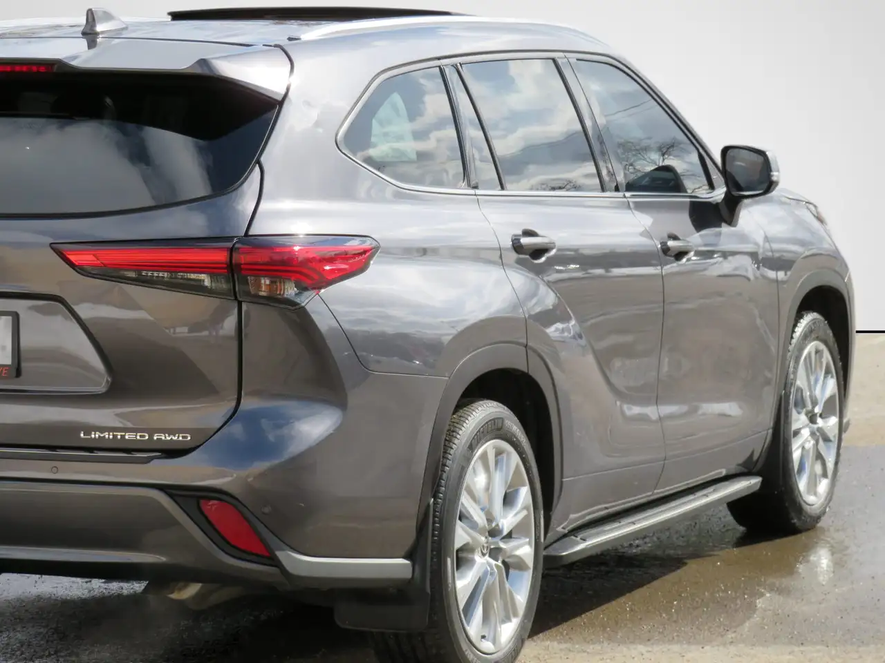 Toyota Highlander снимка Toyota Highlander