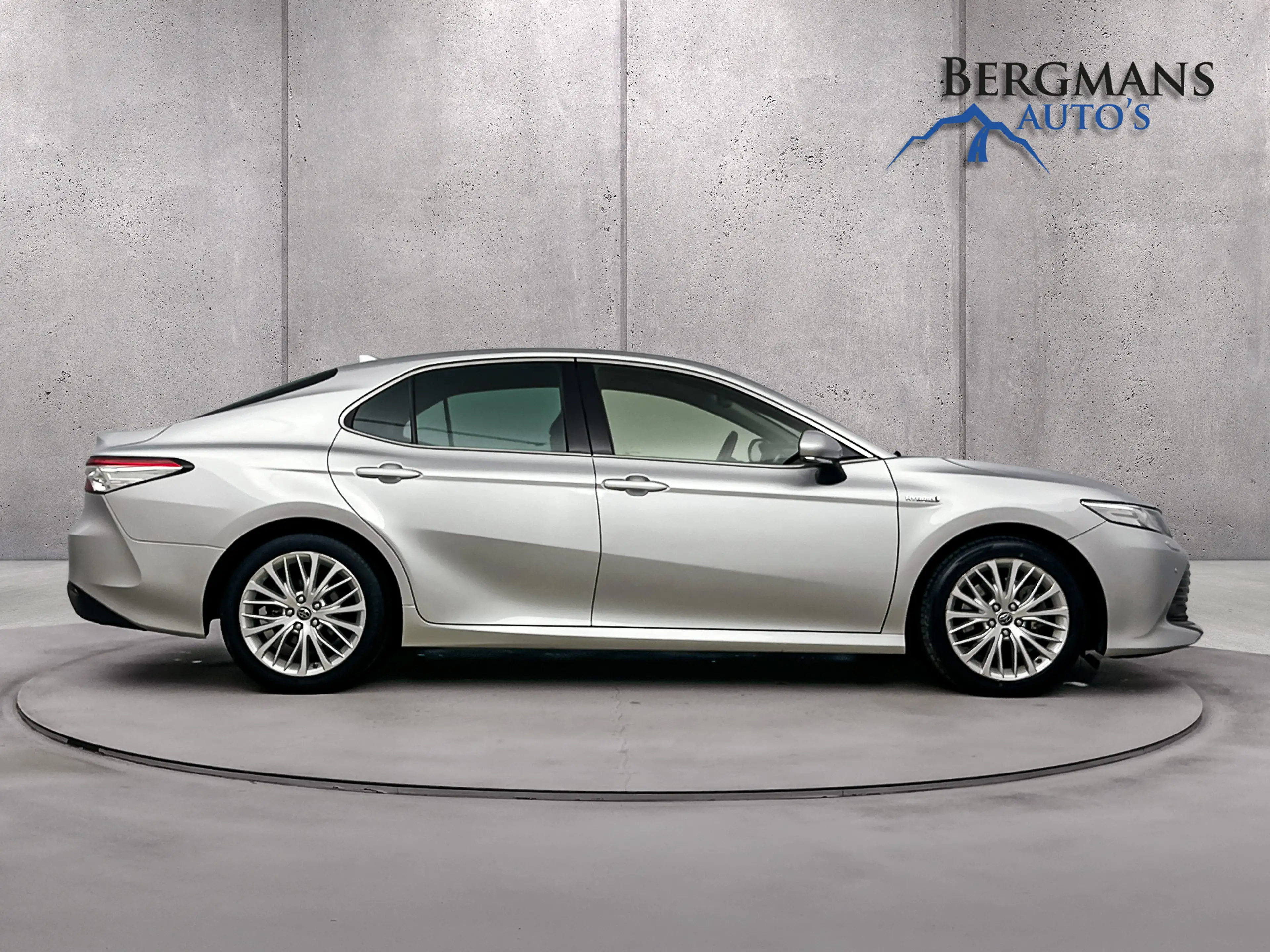 Toyota Camry 2.5 Hybrid Executive // 1E EIGENAAR // LEDER // — photo 10