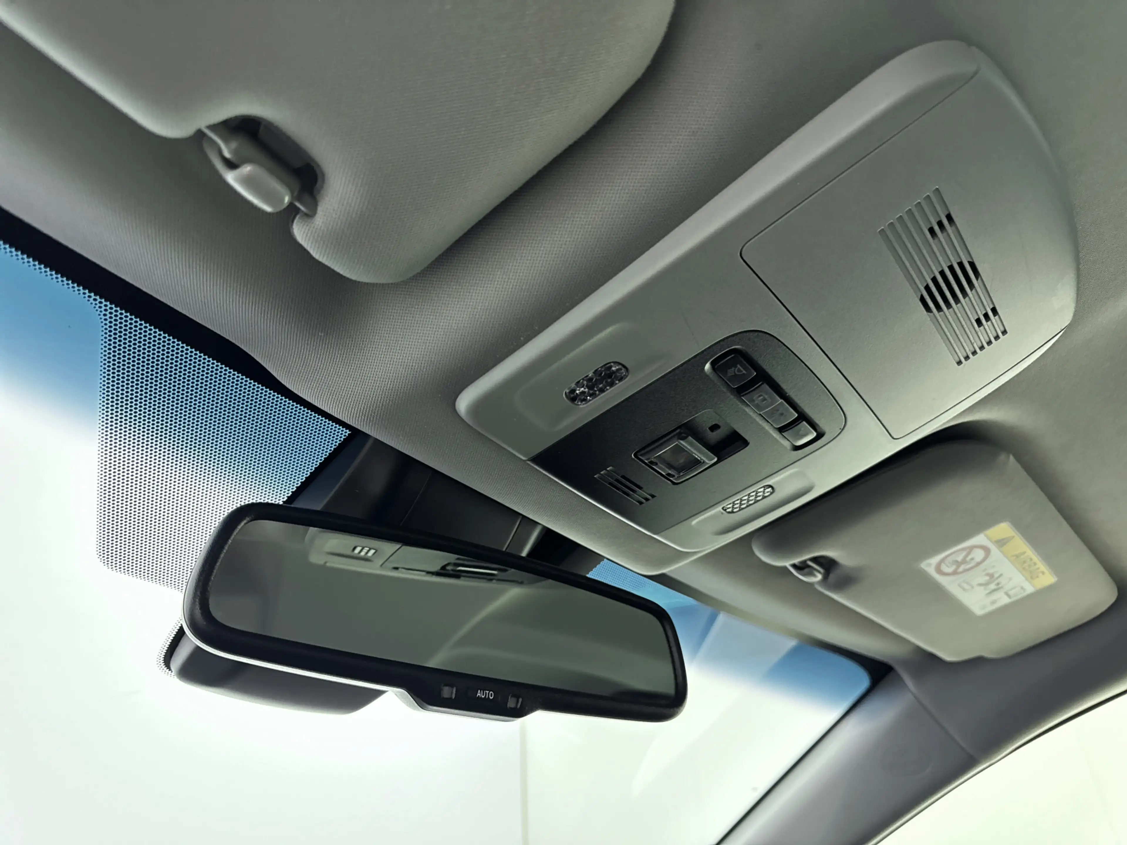 Toyota Camry 2.5 Hybrid Executive // 1E EIGENAAR // LEDER // — photo 8